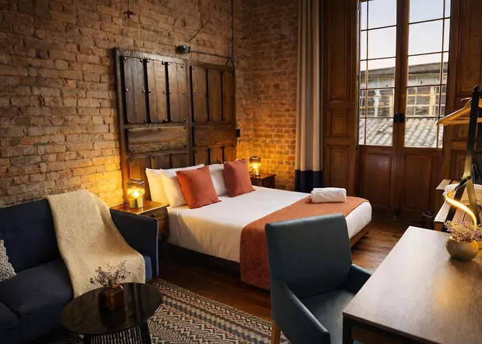 Delgadillo By SocialtelHostal